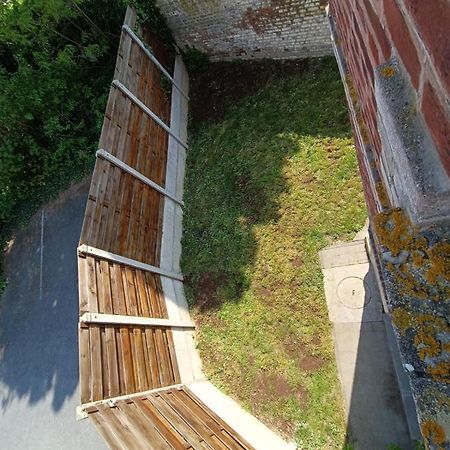 Maison Chaleureuse Avec Netflix Et Ps5 Valenciennes Esterno foto